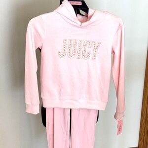 Juicy Couture light pink soft lounge outfit. Kids size 8/10. 🔥New with tags🔥
